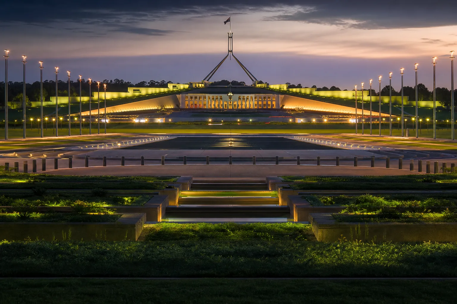 Editorial city guide graphic for Hellspin Casino readers in Canberra, ACT